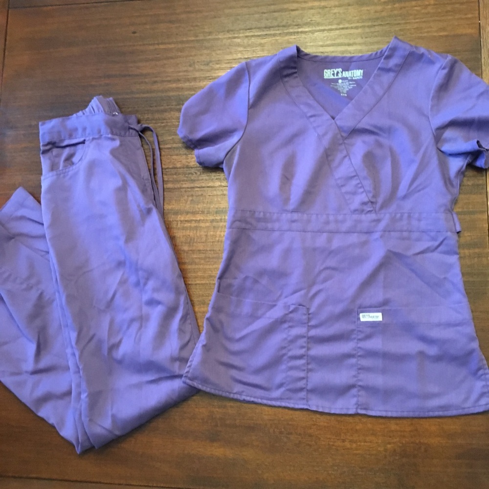 Grey’s Anatomy Scrub Set